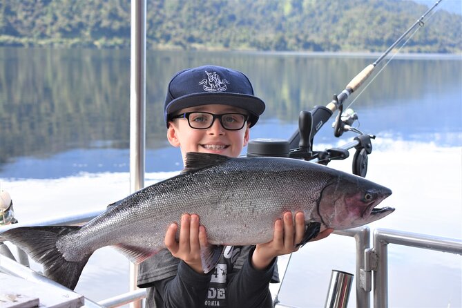 3-Hour Fishing Charter Experience at Franz Josef Glacier - What you’re really paying for at $139.63 per person
