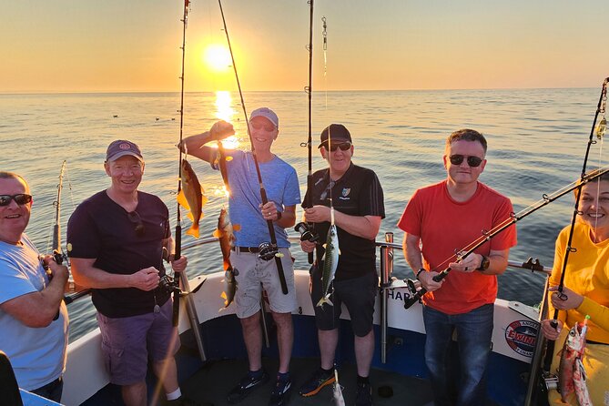 3 Hour Fishing or Sightseeing Charter - Key highlights at a glance