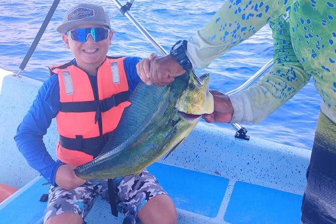 3 Hours Private Sport Fishing in Costa Maya - Gear and Licenses: What’s Included (and What You’ll Still Need)