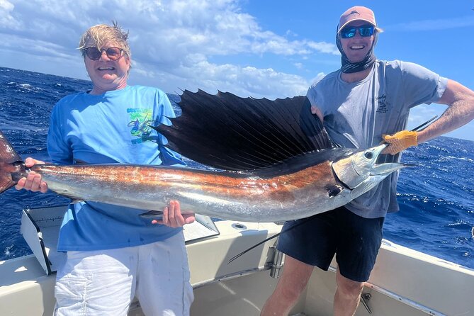 4 Hour Shared Deep Sea Fishing in Key West - Cowboy Cowgirl SportFishing Charters: check-in and getting ready fast