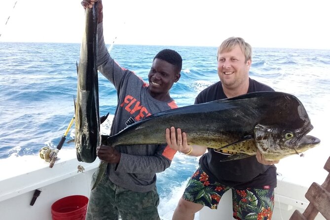 4-Hours of Deep Sea Fishing in Punta Cana - Seas, Rum, and Motion Sickness: How to Protect Your Day