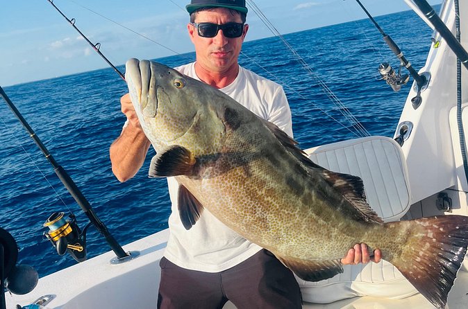 4 hours Private Fishing Charters in Key West 40 Ft Irish Cowboy - Price and Logistics: Is $950 Per Group Actually Good Value?