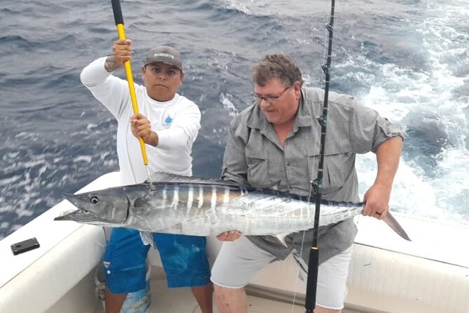 6 Hour Private Fishing Tour in Puerto Aventuras Riviera Maya - Fishing License, Fees, and What You Pay for Dock Access