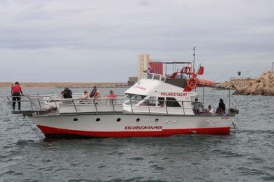 Agadir: 4-Hour Boat Trip with Fishing, BBQ & Swim - The BBQ Lunch on Board: Simple, Hot, and Part of the Day