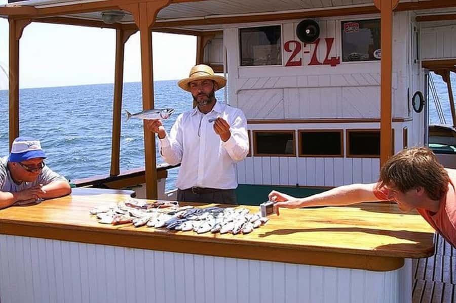 Agadir: Boat Trip with Fishing, Swimming, and BBQ Lunch - Who this Agadir fishing and BBQ cruise suits best