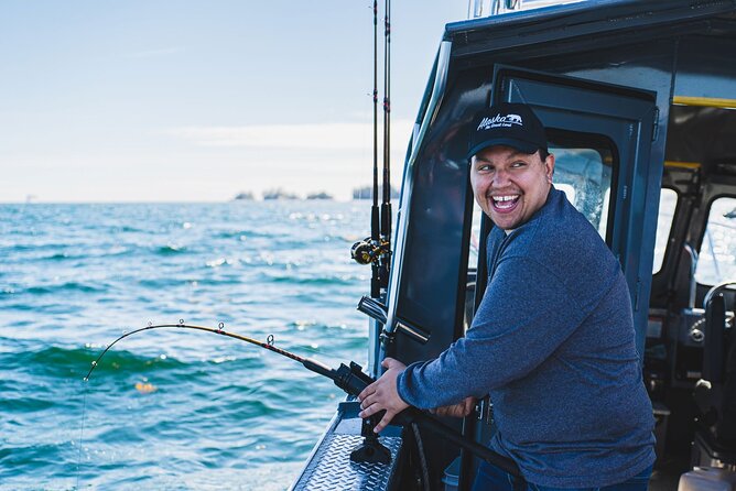 Alaskan Halibut Fishing - What Deep-Sea Halibut Fishing Really Means (200–400+ Feet)