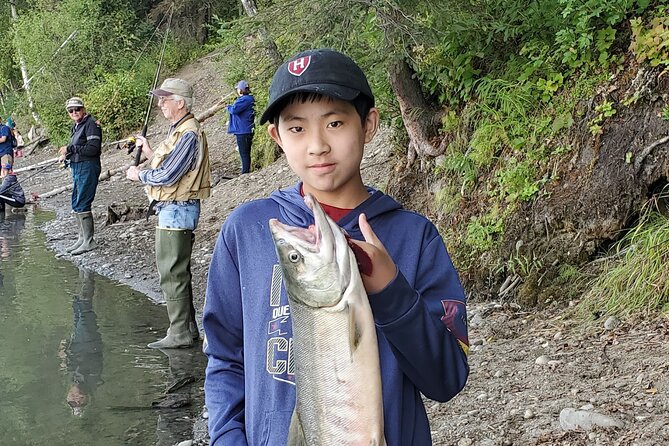 Alaskan Salmon 8-Hour Fishing Experience - Price and Value: What $379 Covers (and What You Still Pay For)