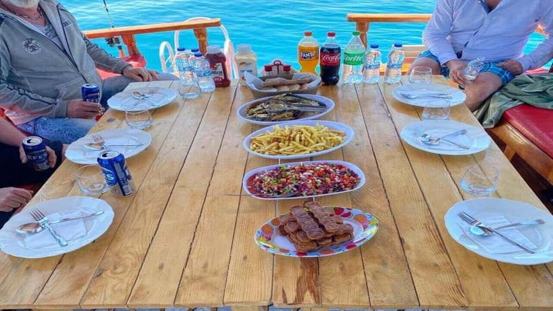 Antalya: Exclusive Mini Group Fishing Tour - Catch & Grill - Your must-pack checklist for Antalya spring and summer sun