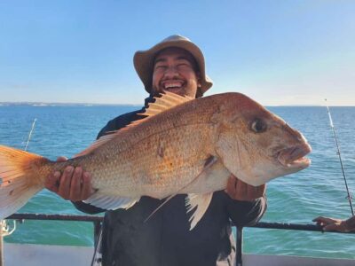 Auckland: Twilight Fishing Charter 5pm - 9:30pm - Getting to Z Pier Westhaven and Finding Red Boats Fast