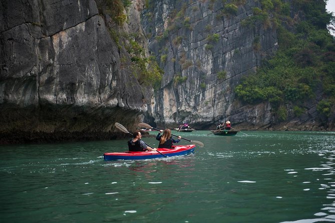 Bai Tu Long bay Deluxe cruise 2D1N: fishing villages, meals, cave, kayaking - Meals Included: No Packed Lunch Stress, Plus Real Meal Variety