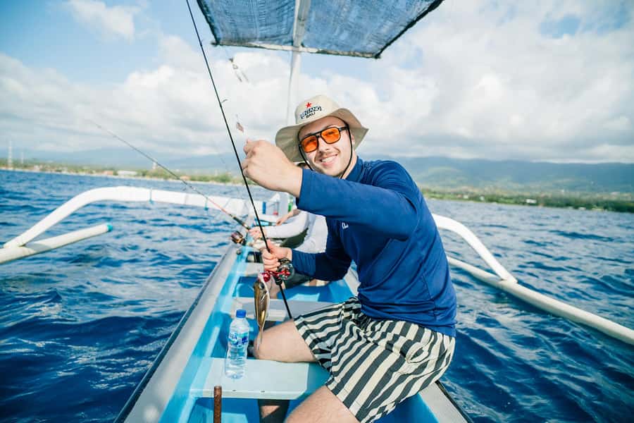 Bali/Lovina: Private Fishing Tour with Snorkeling Option - The Easy Return: Towel, Refreshment, and Leaving the Boat Clean