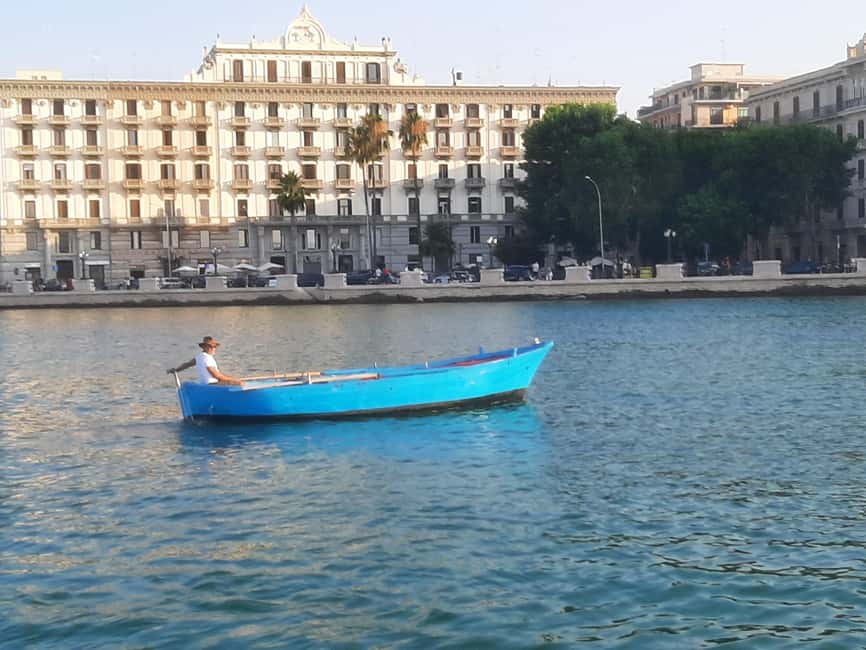 Bari: Fishing experience aboard an authentic fishing boat - The sea-view part isn’t a bonus—it’s part of the product