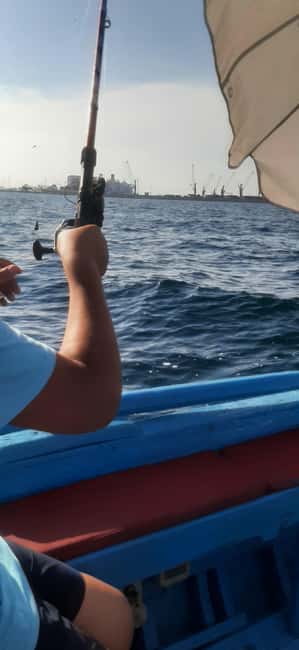 Bari: Fishing experience aboard an authentic fishing boat - Trolling vs. octopus fishing: what you’ll actually practice