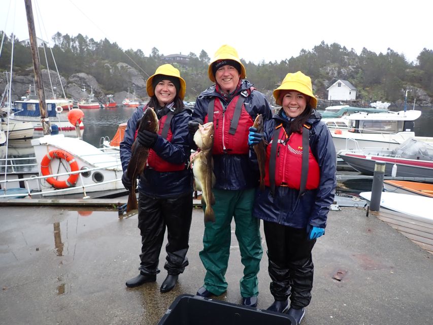 Bergen: Guided Fishing Tour with Outdoor Cooking - Bergen pickup and the Øygarden drive: the “get ready” part of the day
