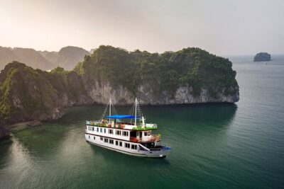 Best Lan Ha Bay Cat Ba Cruise 2 Days 1 Night Less touristy - Getting from Hanoi to the bay without losing the whole day