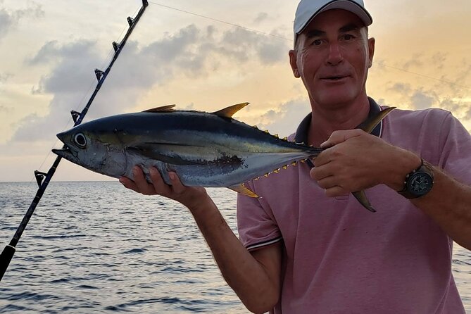 Big Game Fishing charter and Snorkeling trips Bonaire - Targeting wahoo, tuna, and barracuda (and what you do while waiting)