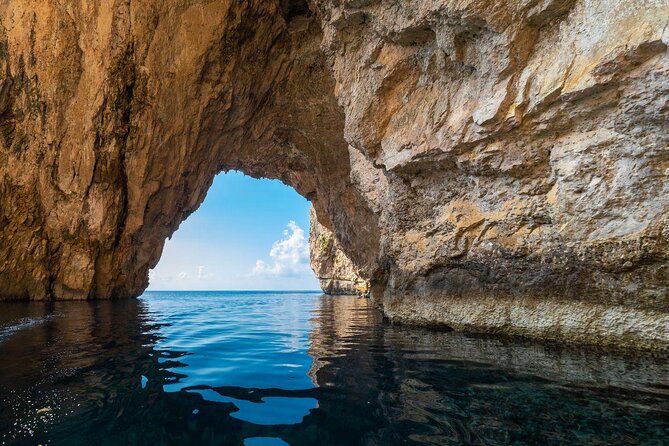 Blue Grotto and Sunday Market at Marsaxlokk Fishing Village Tour - Key things to know before you go