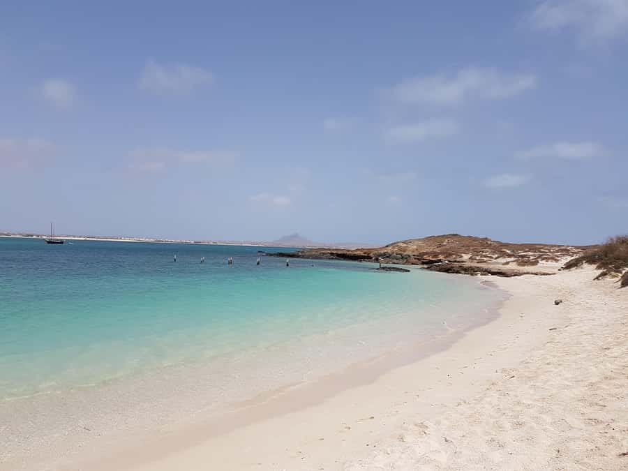 Boa Vista: Motoryacht Trip with Fishing, Snorkel, Beach BBQ - A Full-Day Motor Yacht Plan That Actually Balances Fun and Rest