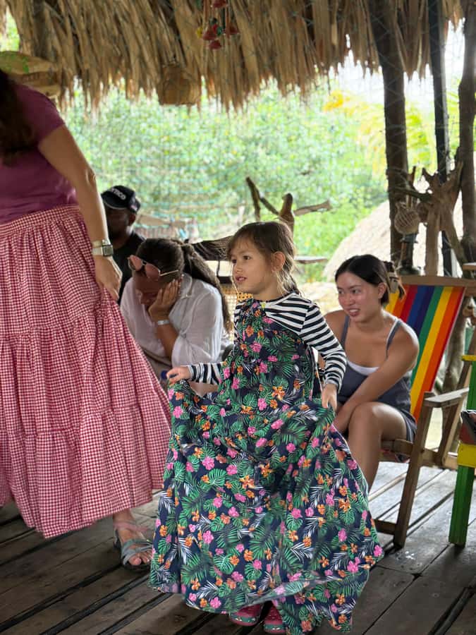 Cartagena: Mangrove Eco Tour & Fishing with Transportation - Why the La Boquilla Mangroves feel like a different side of Cartagena