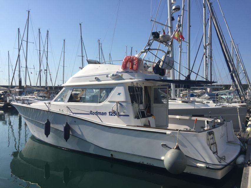 Cascais Deep-Sea Fishing Trip - Food and drinks: more than a token snack