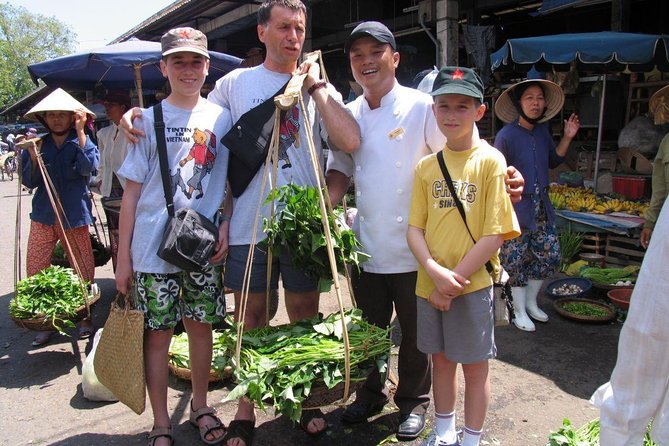 Cooking Class , Local Market , Basket Boat And CRABS FISHING - Morning Market Mission: From Sellers to Your Shopping List