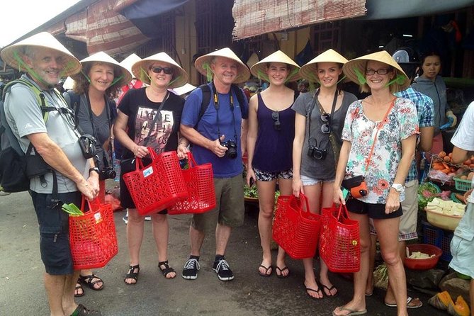 Cooking Class , Local Market , Basket Boat And CRABS FISHING - Pool Time After Class: Towels, Showers, and a Quiet Reset