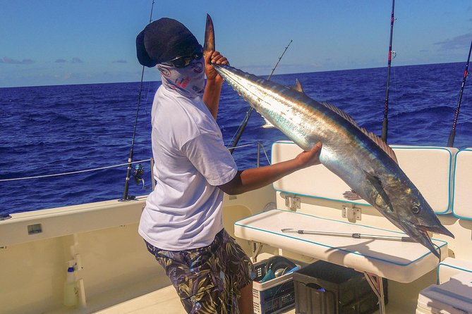 Deep Sea Fishing Half-Day - Captain and Crew Support: How Beginners Still Have Fun