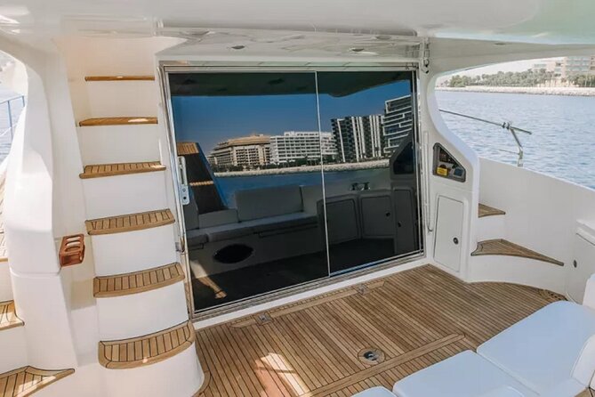 Dubai Private Luxury Yacht Tour with Fishing Facilities - Palm Jumeirah from the yacht: why the artificial islands look unreal