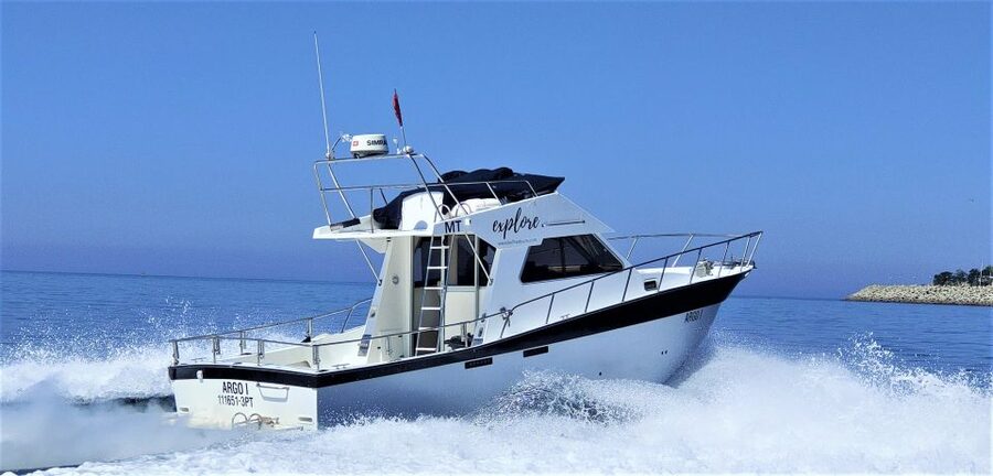 Explore Sesimbra: Private Sport Fishing All Inclusive Tour - What fish you can expect (and why calm water helps)