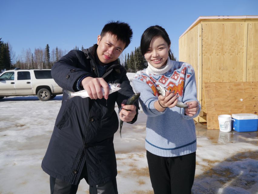 Fairbanks: Aurora Ice Fishing Tour - On the ice: learning ice-fishing techniques in a warm hut