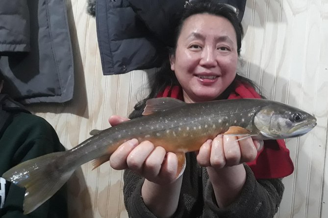 Fairbanks Ice Fishing Expedition in a Heated Cabin with Fish Cookout - From Drilling Holes to Baiting Hooks: What Your Guide Really Does
