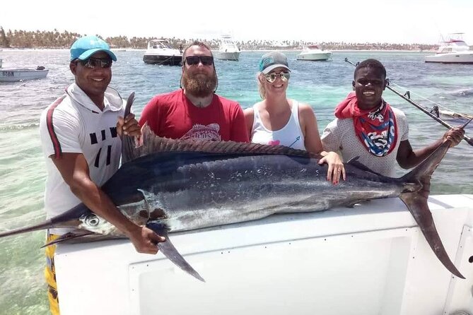 Fishing Adventure Punta Cana – Full Experience Professional - The Food and Drinks: Why the On-Board Mix Matters