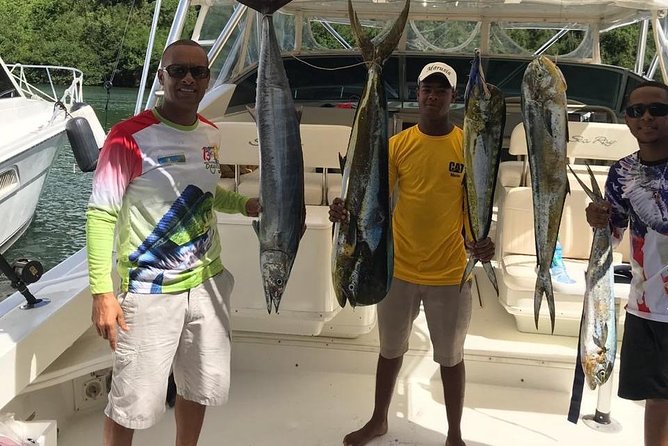 Fishing And Eating Straight From The Sea ( SAONA ISLAND AND PALMILLA) - Palmilla Natural Pool: sea-star photos and a long float