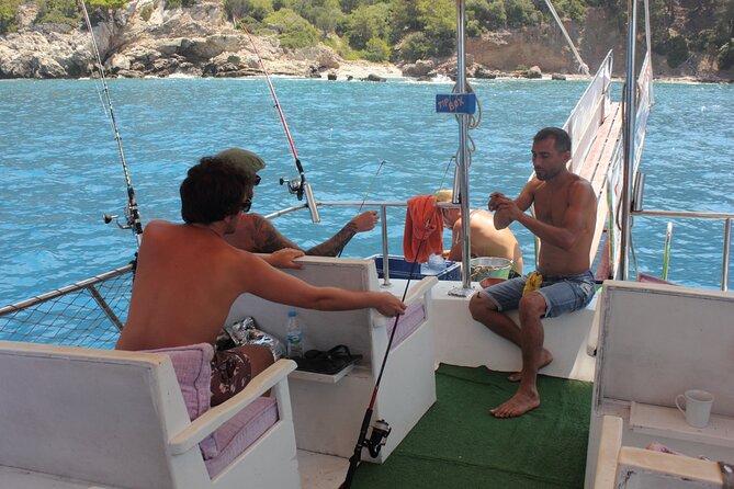 Fishing Experience in Belek with Breakfast and Lunch - Hotel Pickup to the Port: Starting Easy, Not Stressful