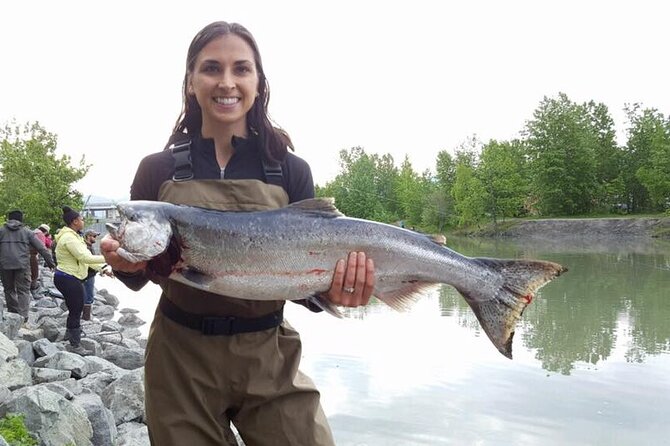 Fishing Package Rental in Anchorage: Chestwader & Spinning Rod/Reel Combo - What’s Not Included: Fishing License and Tackle
