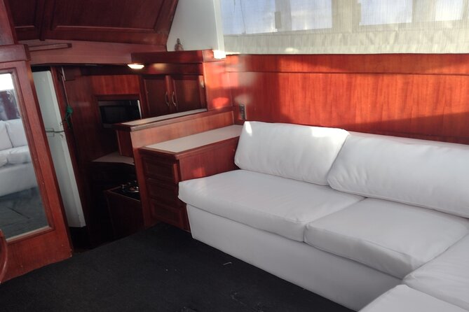 FISHING PRO CHARTERS - Boat Excursion – Mar-Quesa - Drinks on board: what’s included and how to pace it