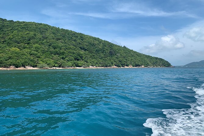 Fishing & Snorkeling experience - Comfort, safety, and what to expect when you board
