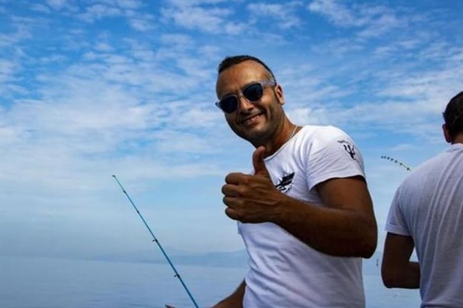 Fishing, Snorkelling & Dolphin Boat Tour - Snorkeling on a Boat Tour: Time, Gear Mindset, and Comfort