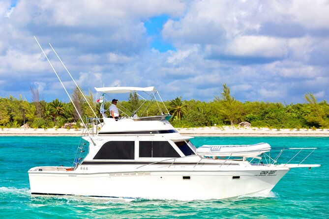 Fishing Tour & Beach Club In Riviera Maya - Shared vs private fishing: choosing based on age and attention