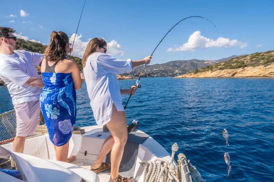 Fishing Trips Agios Nikolaos - Group size and the right kind of attention