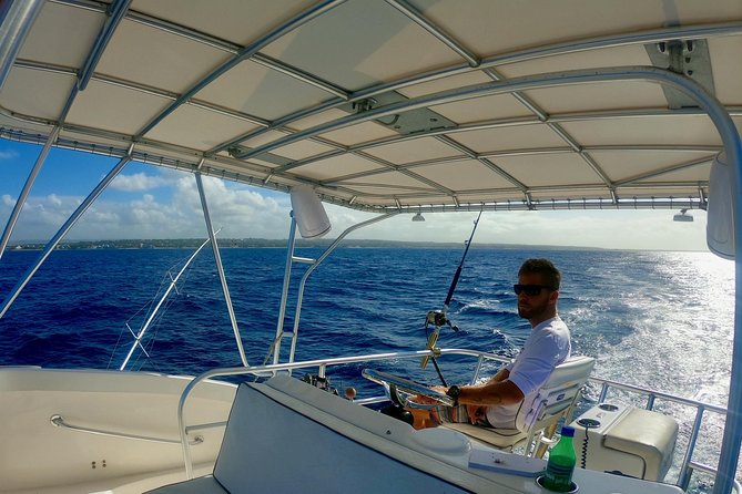 Fishing Trips in Barbados onboard Nauti Dreams Luxury Charters - Fishing plus comfort: drinks and gear that keep the day moving