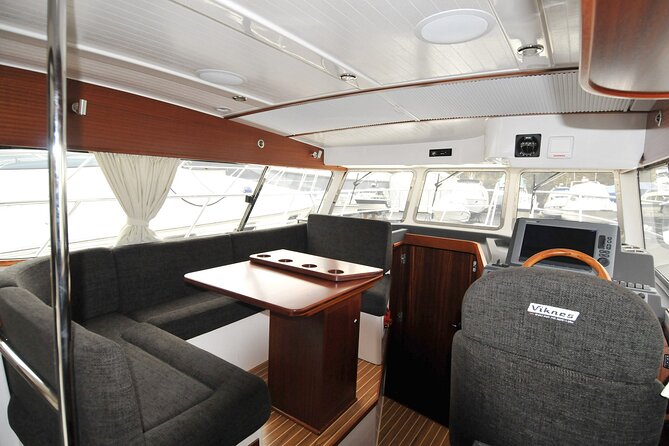 Fjord Sea Safari with Fishing from Bergen - Getting on the Viknes 1030: comfort, safety, and low-tide boarding