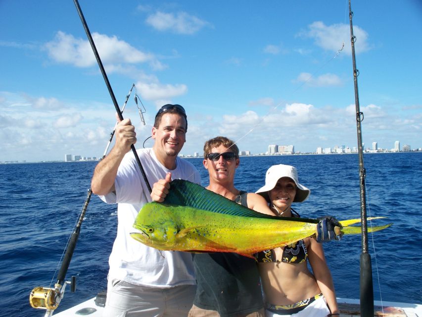 Fort Lauderdale: 4-Hour Sport Fishing Shared Charter - The 48-foot Ray Davis boat and why max 6 changes the vibe