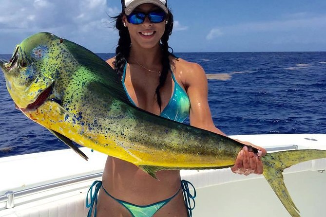 Fort Lauderdale Deep Sea Fishing Charters - Meeting at Seabreeze Blvd and Getting Set for the Day