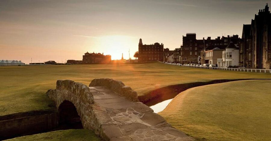 From Edinburgh: St Andrews and Fishing Villages of Fife Tour - East Neuk fishing villages: Anstruther, Pittenweem, Crail, St Monans