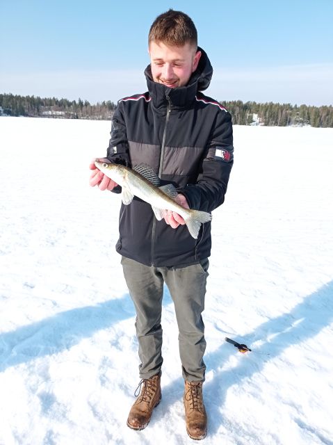 From Helsinki: Bodom Lake Ice Fishing with Food & Drinks - Who should book, and who might want a different winter plan