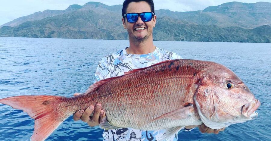 From Puerto Colón: Private Fishing Boat Charter with Lunch - The 3-hour charter: light tackle trolling and bottom fishing