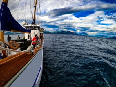 From Svolvær: Taste of Lofoten - Cultural Fishing Experience - The First Minutes Onboard: Safety, Snacks, and Getting Ready