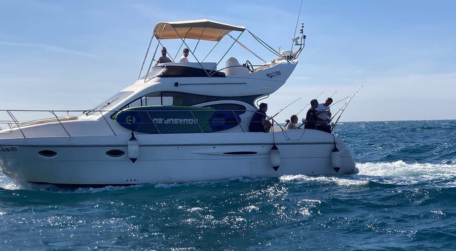 Fuengirola: 4h Trolling Fishing Trip with Snacks and Drinks - Snacks, drinks, and the sea-air reset you didn’t know you needed