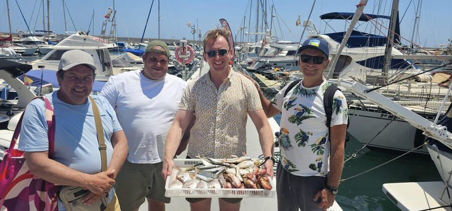 Fuengirola: Fishing Trip with Drinks and Gear - Small boat reality: comfort, space, and equipment expectations